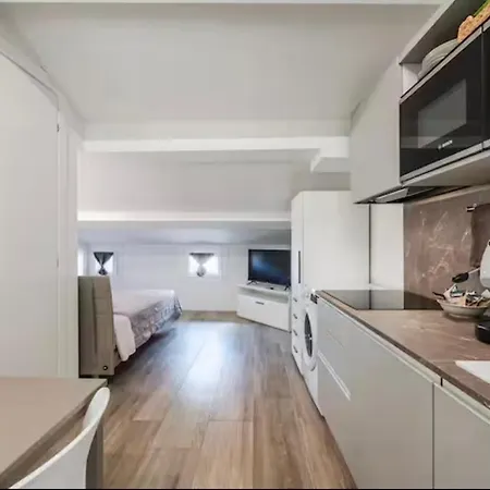 Apartment Piazza Roma Loft Modena