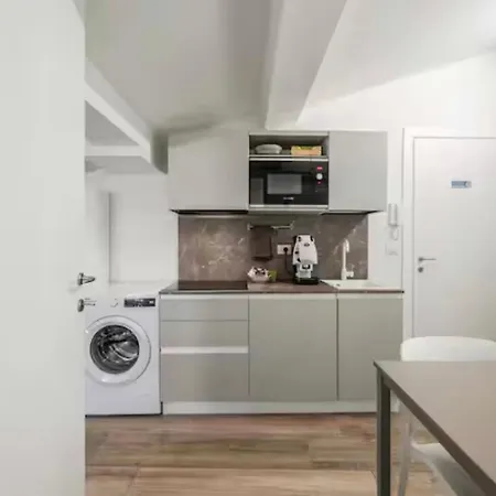 Apartment Piazza Roma Loft *