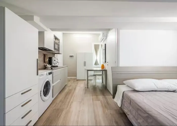 Piazza Roma Loft * Modena