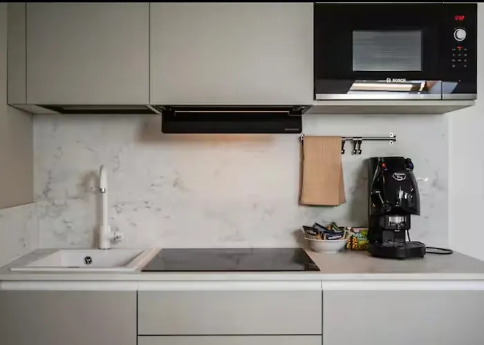 Piazza Roma Loft Apartment