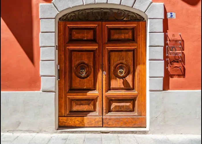 Piazza Roma Loft Apartment